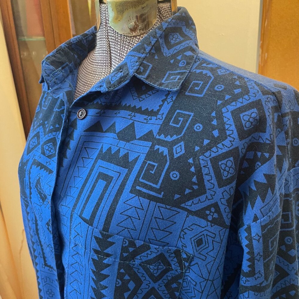 Vintage 19th Ave Medium Blue & Black Long Button Down Shirt